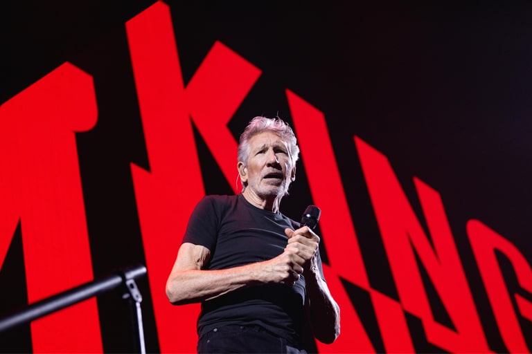 Roger Waters lota estádio em sete horas e marca show extra na Argentina